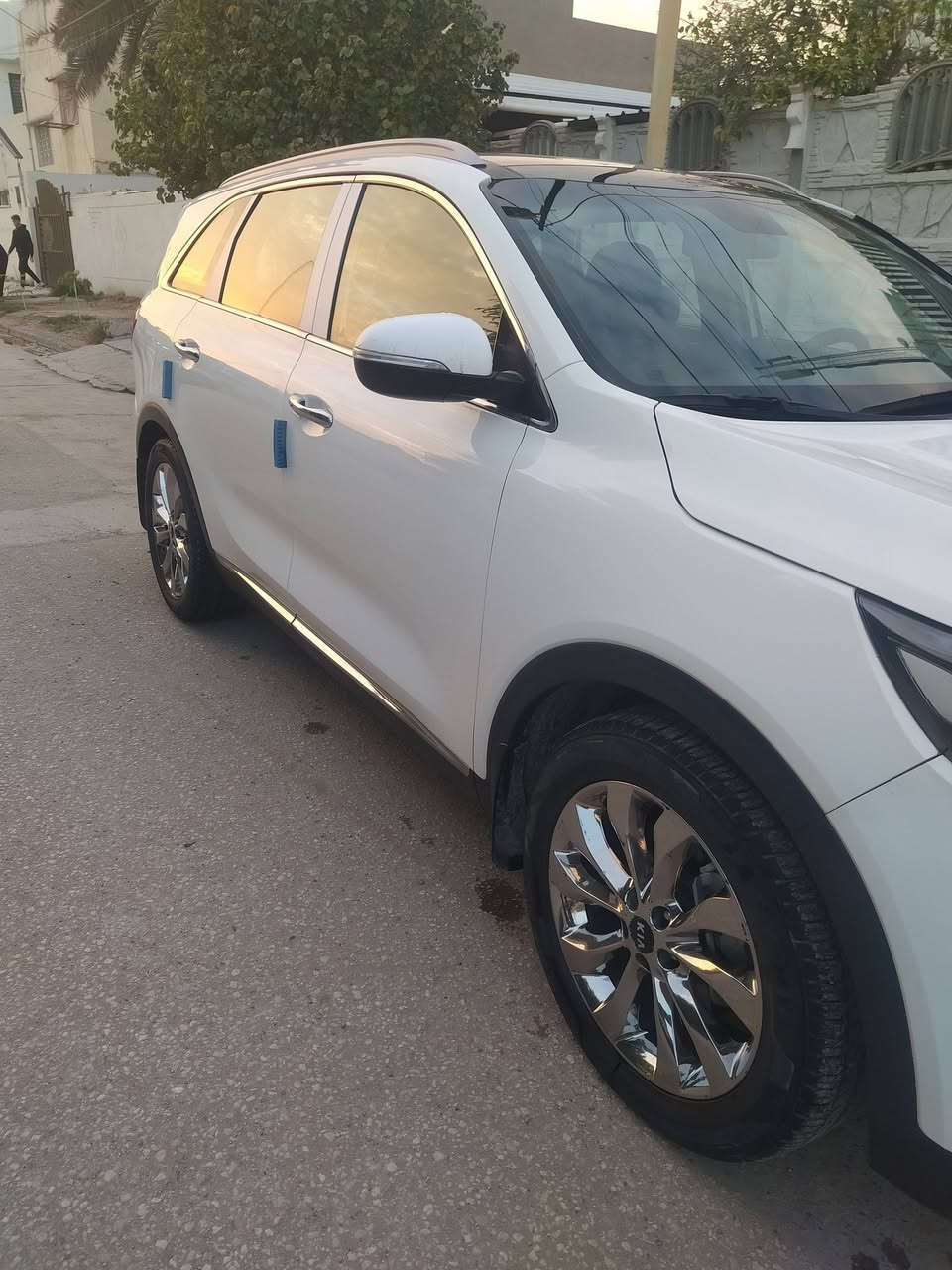 السلام عليكم كيا سورنتو موديل 2020 ماشيه 80 الف رقم بابل السعر 250 وبيها مجال الاتصال ***********
