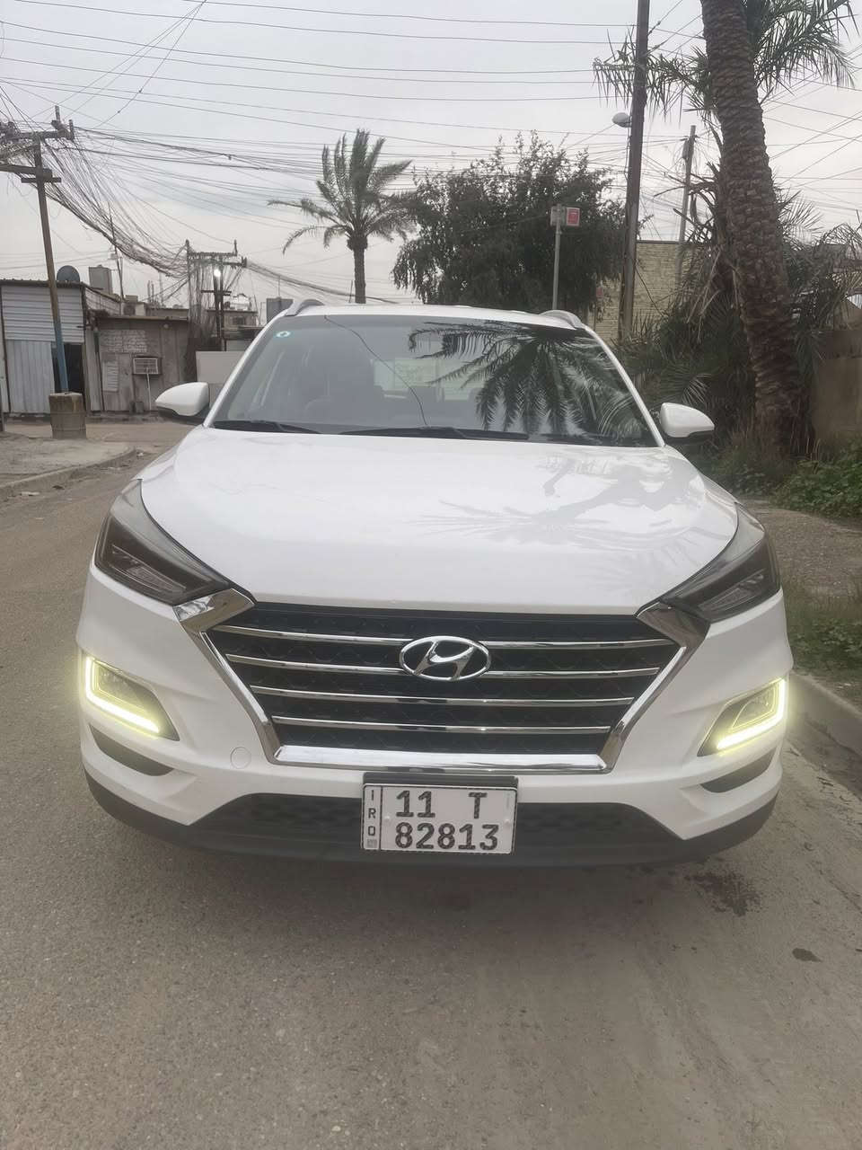 سلام عليكم 
توكسان موديل 2020
خليجي 
بصمه 5 عدسات كراسي كهرباء
رقم بغداد دولي 
سياره جديده بمعنى الكلمه 
بيه صبغ خشم البنيد فقط بدون داخل 
سعر 189 وبيه مجال المكان بغداد العامرية 
***********
