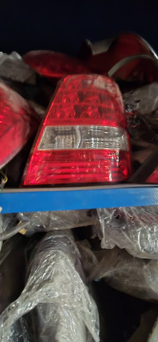 السلام عليكم
تخفيضات  
تحطيم الأسعار يوجد لدينا توصيل كافة المحافظات 
اسعار مناسبه جدآ جدآ جميع انواع السيارات الكورية والأمريكي والفرنسي وغيرها للمعلومات والاستفسار الاتصال بالرقم  ***********
يوجد لدينا لايت وامرايات وبك لايت وسماعات وبلكات ناريه مستعمل حاوية اصلي 
يوجد لدينا ماء راديتر زيتي كوري اصلي 
يوجد لدينا دهن محركات الديزل  والبنزين  أصلي كوري 
يوجد لدينا مراوح بأسعار مناسبه جدآ 
واسعارنا معروفه 
اي قطعه لايت  ٢٥ الف مهما كان نوعها 
اي قطعه بك لايت  ١٥ الف  اي نوع سياره 
مرايات  القطعه  ٢٥ الف ام الإشارة  كافة السيارات 
مرايات  بدون إشارة  ١٥ الف كافة  السيارات
