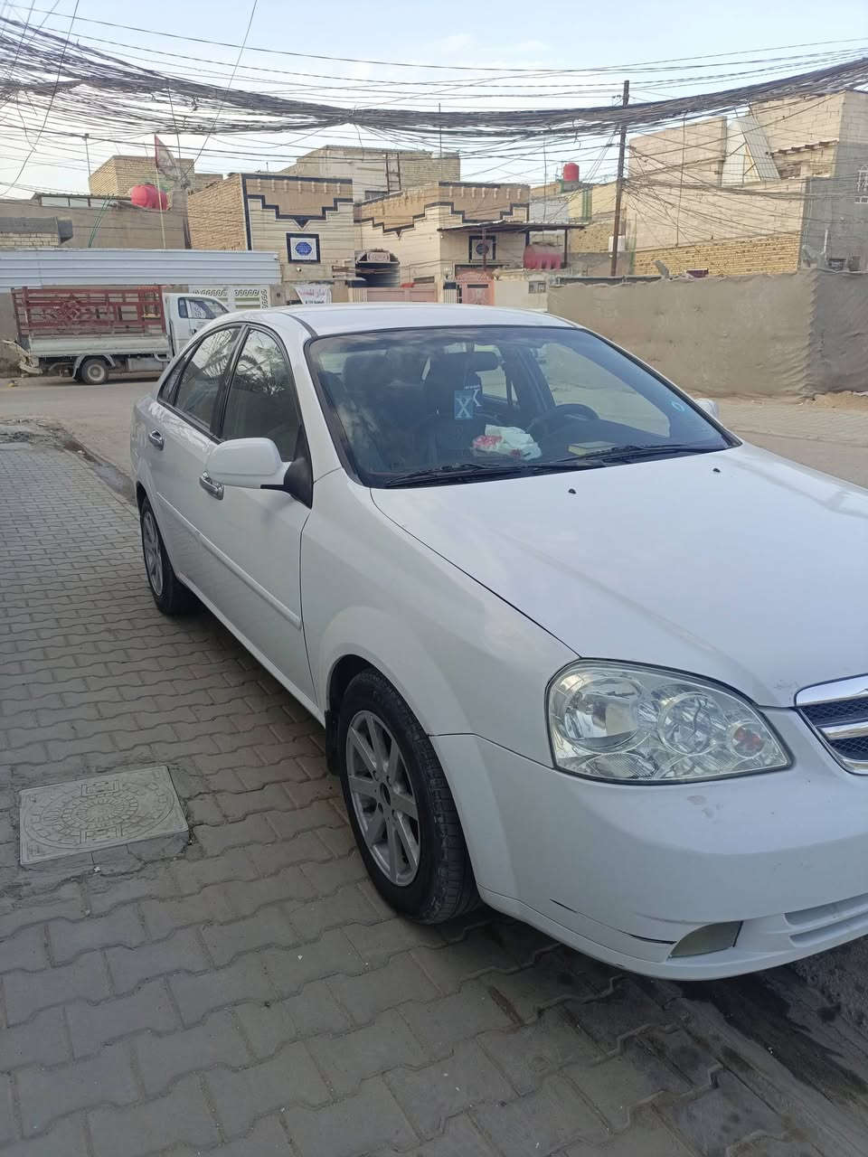 السلام عليكم اوبترا للبيع خليجي موديل 2011 اوتوماتيك كير محرك زينات تبريد  ثلج دواخل جديدة ادام   بخاخات بلكات راديتر جديد تخم تاير  رقم دولي مجدده سنوية  راعيه هنا بالنجف قريب عليه يريد مداور  مصبوغة حزام بيه ضربه بالحوض السعر 70وبيها مجال 
مكان السيارة نجف حي الوفاء خلف جامع الفتلاوي  للاستفسار الاتصال على الرقم ***********
