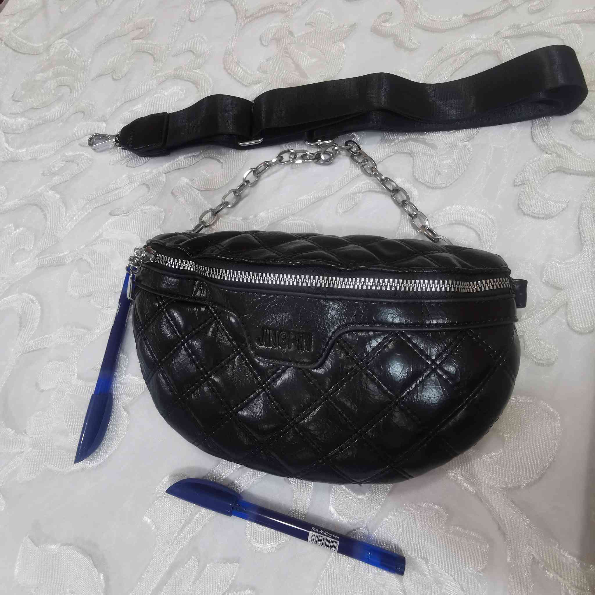 سعر قطعه ٨ الف وتوصيل ٥ الف


**إذا كنت صاحب هذا الإعلان وتريد حذفه لأي سبب، رجاءا أرسل رسالة إلى الدعم الفني**