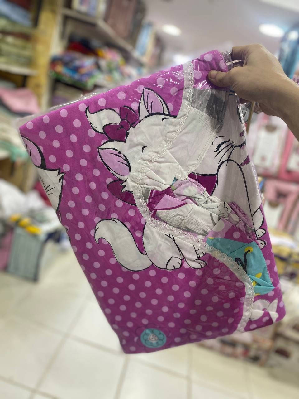 طقم سرير اطفال كرانيش ٦ قطع
السعر 💲
الطقم ٦ قطع 
لطلب اوردر ماسنجر 🌹❤️


**إذا كنت صاحب هذا الإعلان وتريد حذفه لأي سبب، رجاءا أرسل رسالة إلى الدعم الفني**