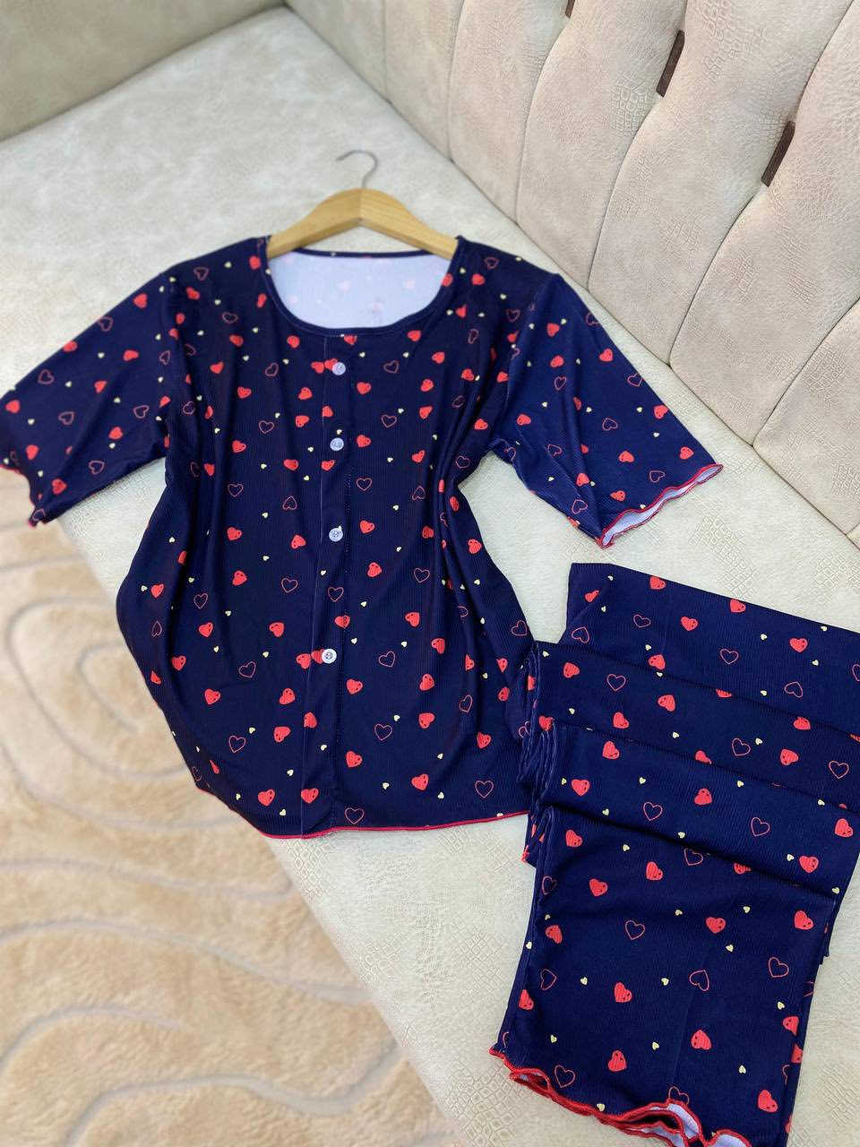 السلام عليكم توفر تراك درجه اولى جمله فقط سعر الدرزن ٩٠ الف سارعو الحجز كميه محدوده ربي يرزقك الجميع


**إذا كنت صاحب هذا الإعلان وتريد حذفه لأي سبب، رجاءا أرسل رسالة إلى الدعم الفني**