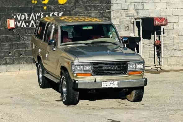 تويوتا لاندكروزر موديل 1986 دبل أكسل F3
نظيف جدًا ومستخدم بعناية
محافظ عليها من كل النواحي
ما تحتاج أي مصاريف
السيارة قوية وجاهزة للخدمة
أربع تايرات ورنكات جديدة

السعر: اطلبه في التعليقات، وسيصلك مباشرة 🤖

القير والمكينة شرط — ما عليها أي مشكلة

رقم صاحب السيارة
***********
