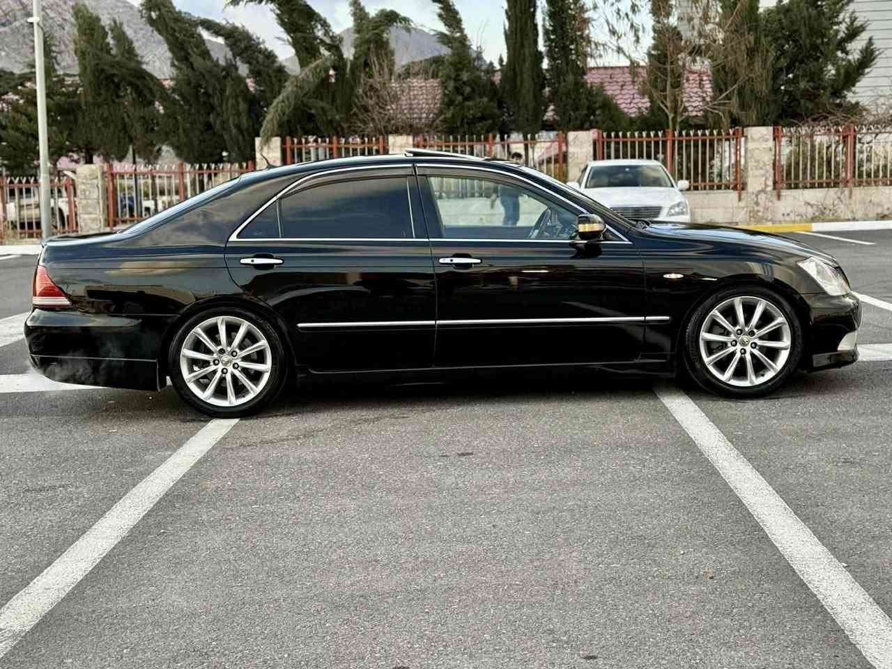 سەرەتا بە ناوی خوای گەورە میهرەبان ❤️
سلاو لە ئەدمینی خۆشەویست❤️
تویتا کروان شاهینە 2005
١٨٢ سبورت  براوە براوە
مەکینە گةورة بة گةورة
بەسمە رةش  
جلد و هيتةر
سلايد ساج سور 
ناو رةشى ساج سور
ئاوينة ئيشارةت 
حاسة و كاميرا 
ساج و دەشبل رەقەم یەک 
لایت ناوجەی کوئر
ئاوئنە شەفت 
حاسه 
شاشەو کامئرا
ساردو گەرم بەستراوە
برئکی بةستراوة  
جامەکانی هەلگیراوە
کارەبای کامل مەزبوتە 
کامل ئیمپیفایەری و موکەبەرە مەزبوت
کامل مەسرەف کراوە
کامل کونی گەرمی گیراوە هەوای نایەتە ناوی
5بەسمەیە بەسمەی سندوقی مەزبوتە
4تایە و ویلی سبورت لە ژئرە 
کامل زینۆنی بلادی 
بئ قەپو قۆپ 
سەقفی شوشەیە لەشەی شوشەیە
پئشو پشت کەپس بئ دەحمو لئدراو
سەقف وکەڤەری بە شەرت 
بئ بۆیاغ 
گئرو مەکینە بەشەرتی وەستا و رۆن گۆرین
مشتەریی تئل بکە یان جات بکە جوابی کۆمئنت  نادەمەوە لەگەل رئزم
بەس فرۆشتنە گۆرینەوە. وقیست ناکەم
سحر  ٥٨ گةلاو مةجاليكى برايانه
شوئن رانیە _ سةنگةسةر  
***********
فایبەرو واتس اپی  لەسەرە
