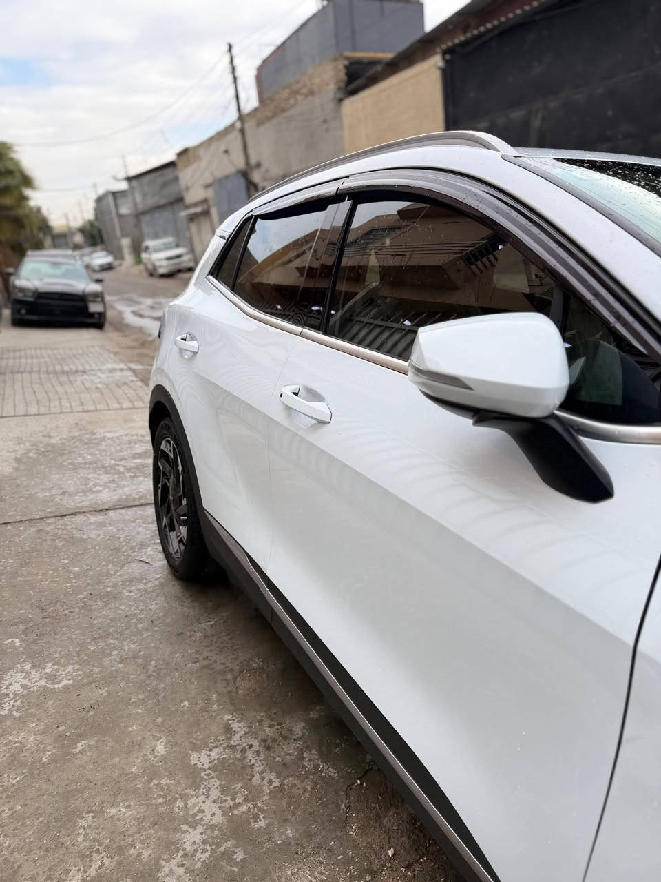 بصمه 
تشغل عن بعد
كشنات تدفئه 
ستيرن تدفئه
موديل ٢٠٢٥
حادث بغداد 
السنويه جديده بااسمي السياره
ماشيه ١٢٧٠٠
رقم انجليزي جديد
السعر 23500$
رقم تلفون ***********
