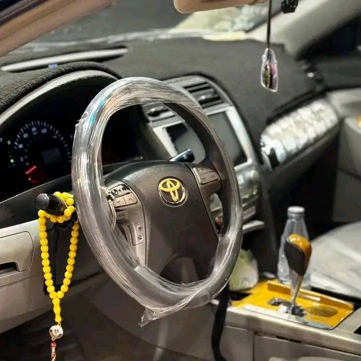 تويوتا كامري موديل2007
الاستماره والفحص:جديدة 
المسافه المقطوعه:265 الف 
المواصفات:السياره امركيه
سته سلندر 
أسيات جلد تحكم كهرب 

السعر : عليق علي  المنشور يوصل لك عبر الماسنجر
اوتوماتيكيا🤖

تسخين مقاعد 
ستاره خلفيه 
تحكم دركسون 
مكيف اوتر تحكم منفصل
والمواصفات المعروفه للفل 
السعر17الف كاش ومتاح اقساد20الف
للتواصل:+966598691840


**إذا كنت صاحب هذا الإعلان وتريد حذفه لأي سبب، رجاءا أرسل رسالة إلى الدعم الفني**