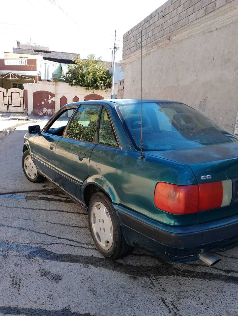 السلام عليكم..
للبيع اودي موديل 1994 رقم نينوى دولي سنوية الى 2030 شرط التحويل كابون بانزين ماستر مكينة 0.8 وكير جديد مال كصة كابريتة بل لايلون بلكات والوايرات جدد عينة وكلج جدد طخم جديد طخم تاير جديد وايرمنية كلها شغالة السيارة بيها طخة بسيطة بالجاملغ الامامي وبيها كم قطعة صبغ اوربي ابيع عام سعرها 35 وبيها مجال بسيط شراي اتصل 

*********** / كورك 📞
*********** / اسيا 📞
