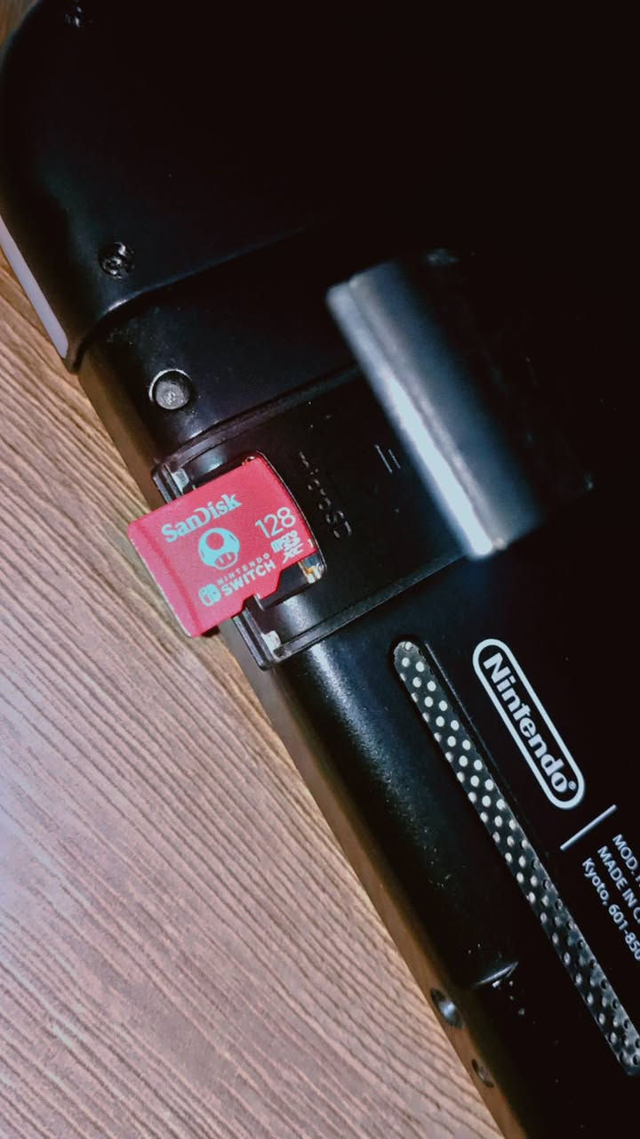 جهاز Nintendo مع رامه مالت الاصلي 128گيگا لزكة بيه فطور تريد تشيله براحتك  سعر 150 الف جهاز نظيف


**إذا كنت صاحب هذا الإعلان وتريد حذفه لأي سبب، رجاءا أرسل رسالة إلى الدعم الفني**