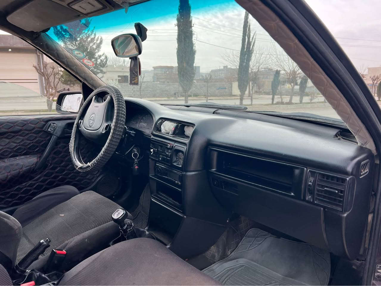 ١٩٩٣ مەکینە ٢٠ لۆک لۆک لەسەر دەقی شەریکە ماوەتەوە 
گئر مەکینە دەعم لئدراو تحویل براوە بەشەرت
سلاید abs هەموو گیانی لۆک لە تەقتەقم  
بای ٣٥$ مەعمەلە 

ژ.م ***********
ژ.م *********** كويسينجاك, أربيل
