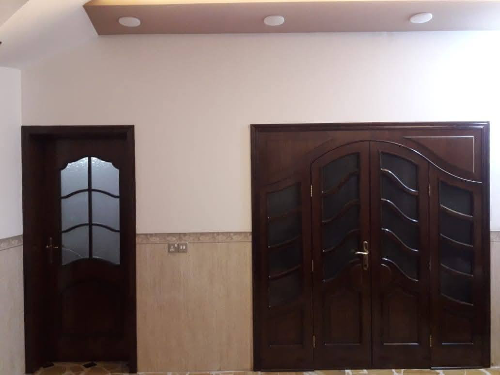 عروض مكتب اساور للعقارات
دار للبيع في حي الصديق الاولى

200 متر واجهه 10 ركن على شارعين تبليط

شروق تام

بناء حديث

موقع مميز جدا قريب من سايدين الجامعه

المربع الاول

6 غرف نوم واستقبال ومطبخ وصحيات بالطابقين وبيتونه وكراج

شرط التحويل

سند طابو الزهور

بناء فول درجه اولى

لمعرفه السعر اكتب تم ليصلك على الخاص

للاستفسار زياره المكتب سايدين البحرين مقابل مطعم احمد الحاج صلاح

***********

***********
