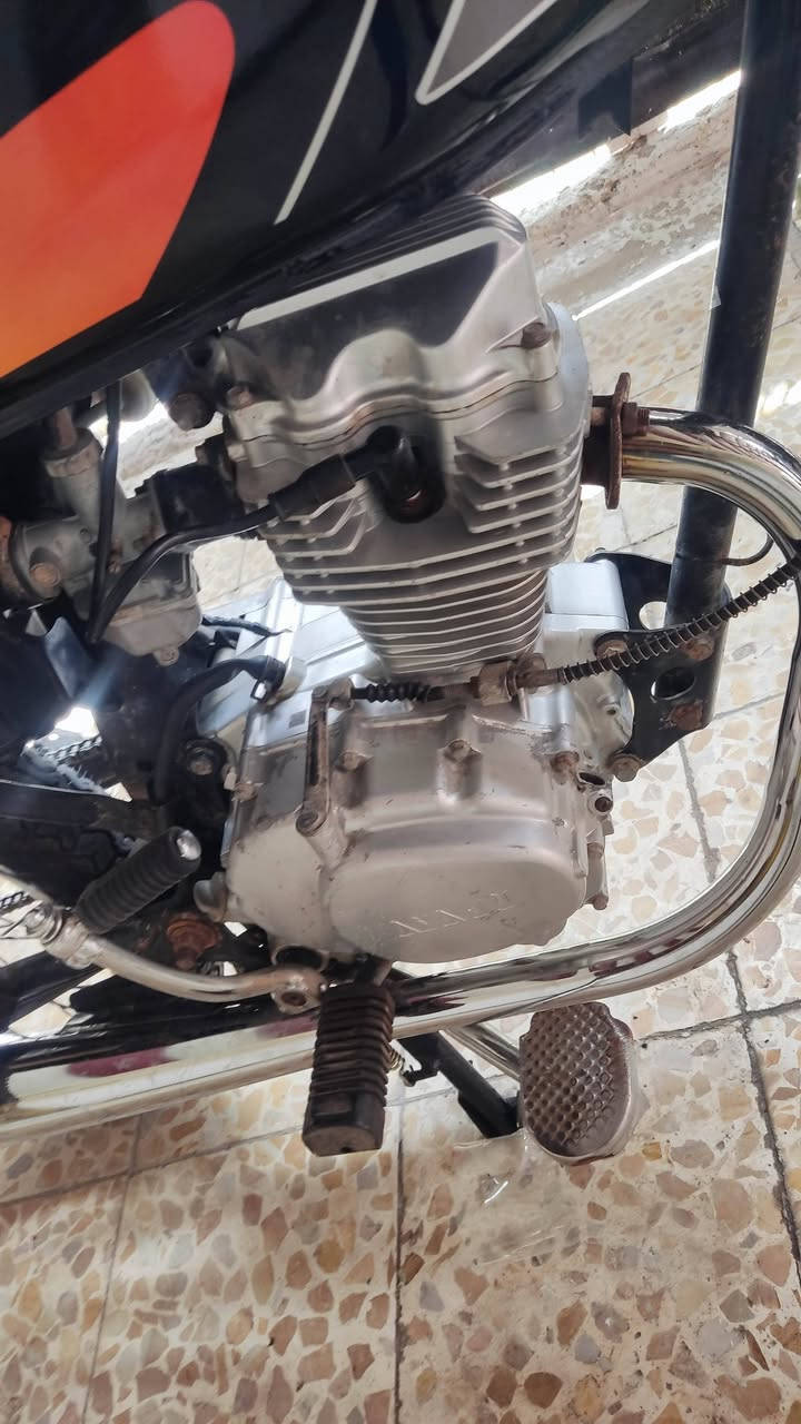 السلام وعليكم دراجه نامه شلامجه وراق مديل 20 دراجه نضيفه كهرباهيات كلهن شغالت مكينه حلوه وناعمه لا تبخير وله تنقيص سعر 850


**إذا كنت صاحب هذا الإعلان وتريد حذفه لأي سبب، رجاءا أرسل رسالة إلى الدعم الفني**