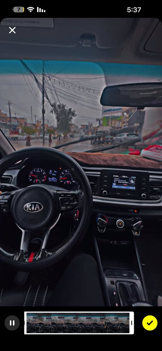 السلام وعليكم
سياره للبيع ريو 
موديل 2019
السياره كلين بدون صبغ بدون ايرباكً بدون دواخل حادثه من امريكا دعاميه الورا 
لايت زينون اصلي سياره كامله بدون اينقصً مال بيت 
السعر(112) وبيها مجال للطيبين 
 للتواصل            *********** او راسلني خاص
