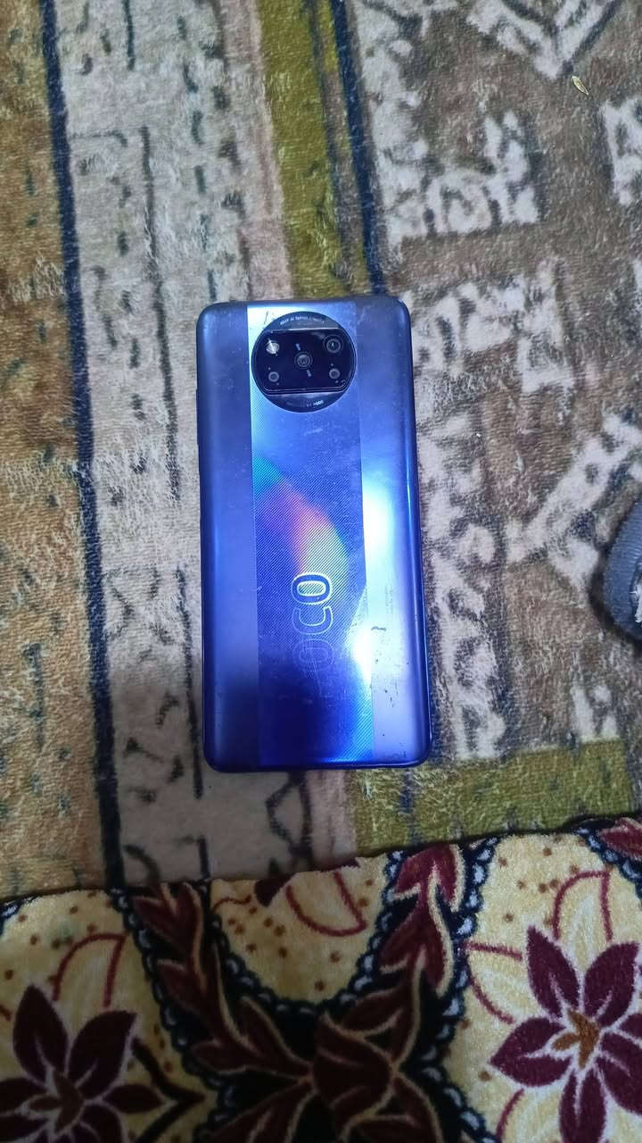 السلام عليكم
جهاز Poco X3 Pro 
120 هيرتز 
60 فريم بوبجي 
ذاكرة 128 گيكا 
عشوائية 8 
العطل معالج بس جهاز نضيف من كلشي بس معالج 
المكان النجف 
التواصل *********** 
السعر راسلني خاص
