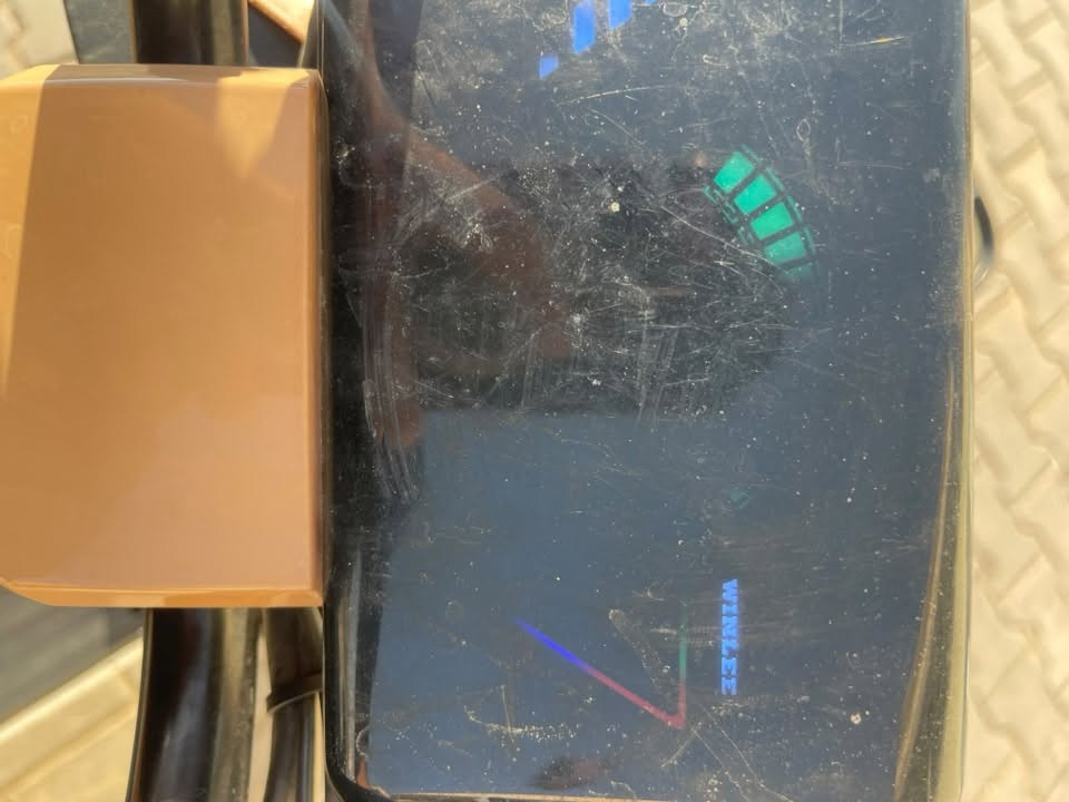 سلام عليكم دراجه شحن للبيع نضيفه مديل 25 بطاريات 32 امبير  السعر400وبيها مجال  مكاني بصره الطوبه والنخيلة 
***********
