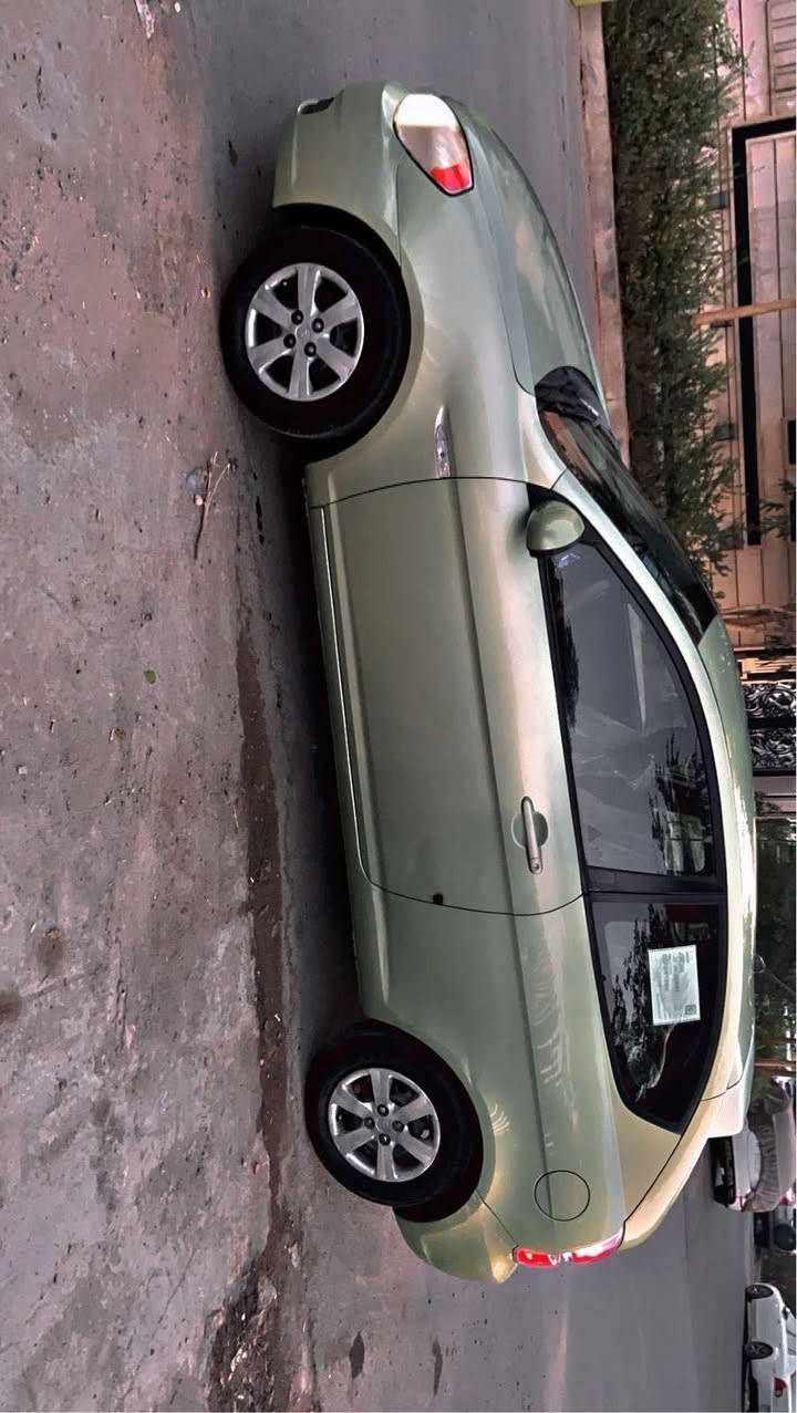 السلام عليكم 
اكسنت هاج باك ٢٠٠٨ خليجي السيارة نضيفة كلش ماشية ١٣٣ الف ميل حادثها جاملخ امامي بدون دواخل غرفة السيارة جديدة شاشة اصلية تخم تاير جديد صدر ٨٠ بل مية السيارة عليها مكينة جديدة صار شهر من شادها وارد ياباني وكير السيارة نضيف بدون مشاكل رقم بغداد بأسمي سنوية ٢٦ بعدهي ما ساقطة السيارة مال بيت ما متعوبة سعرها ٧٥ وبيها مجال بسيط مكاني باب المعظم الوزيرية ***********
