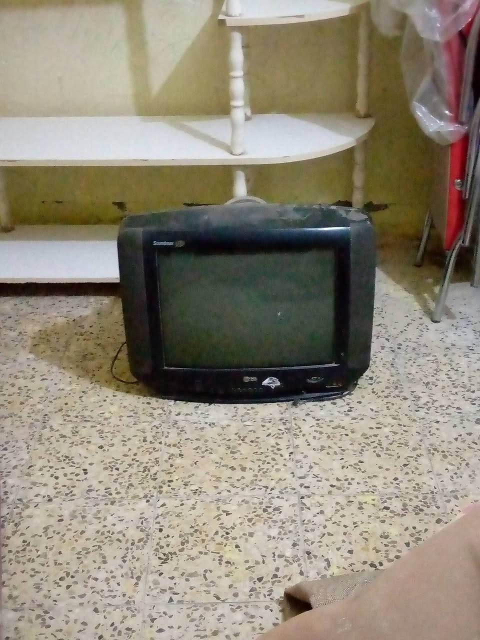 اثاث قيم وخذ نضافه جيده


**إذا كنت صاحب هذا الإعلان وتريد حذفه لأي سبب، رجاءا أرسل رسالة إلى الدعم الفني**
