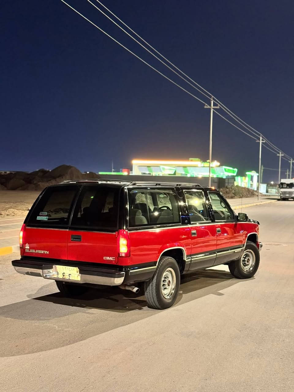 السلام عليكم
للبيع او (مراوس بالفينية جديدة خصوصي) GMC موديل 1999 مكينه 454 كير 1000 رقم كربلاء مشروع وطني بأسمي السنوية لسنة2030 السيارة جاهزة تخم تاير حدادية كلها جديدة 
عنوان السيارة الناصرية قضاء الشطرة 
السعر105 وبيها مجال
للاستفسار ‭***********‬
