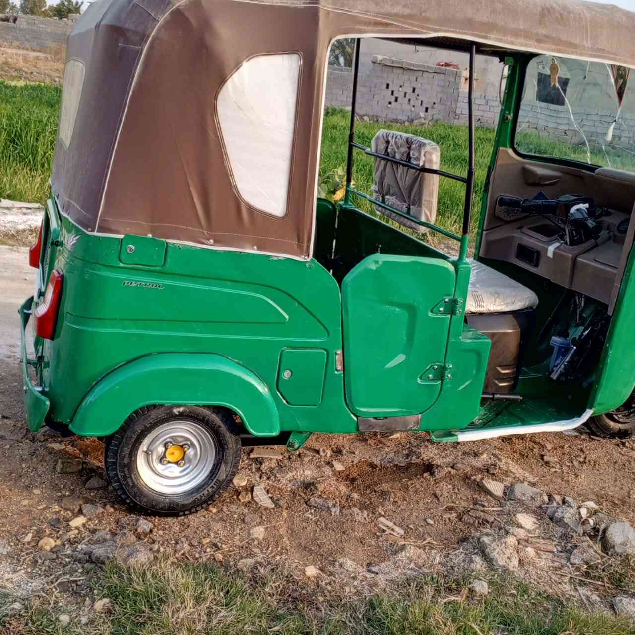 سلام عليكم تكتك البيع 21 كفاله مكان قضاء دوايه خابر وتدلل ***********
