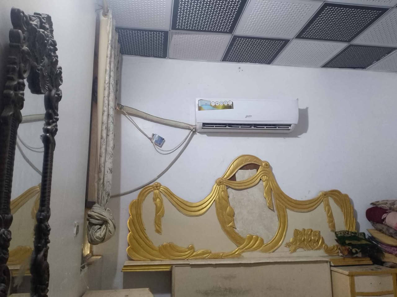 ملحقات جربايه تاج وكومديات كله كامل صاج أنا صابغتهن كريمي السعر50ببيهن مجال حي ميسان النجف, العراق


**إذا كنت صاحب هذا الإعلان وتريد حذفه لأي سبب، رجاءا أرسل رسالة إلى الدعم الفني**