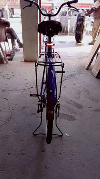 للبيع حجم 26 السعر 95 07705224551