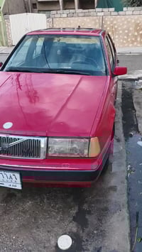 متاح سياره ڤالڤو صرف في المحرك سياره ما بيها صبغ سياره قدام العين  رقم...