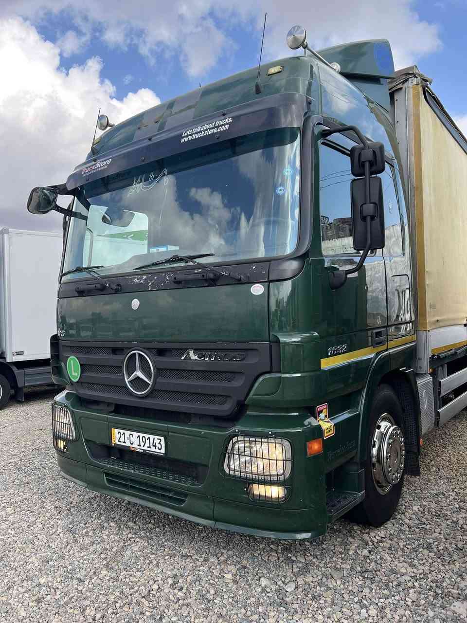 سلام عليكم
أكتروزلبيع  موديل2007حجم1832
گير اتوماتيك 12منر
مكفول كفاله عامه 
مكان سليمانية 
***********
