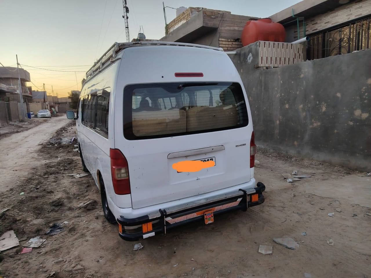 سلام عليكم جنبي للبيع ٢٠١٤ جاهزه مكينه كير حداديه جدد كهربائيات تبريد خير من الله تخم تاير جدد  رقم قادسيه انكليزي بأسمي بيهه طخه بسيطه بالصفحه الطويله  وخياساات بالهلالات بدون صبغ السياره خير من الله السعر 118وبيهه مجال حك الجيه  عنوان الشاميه ***********
