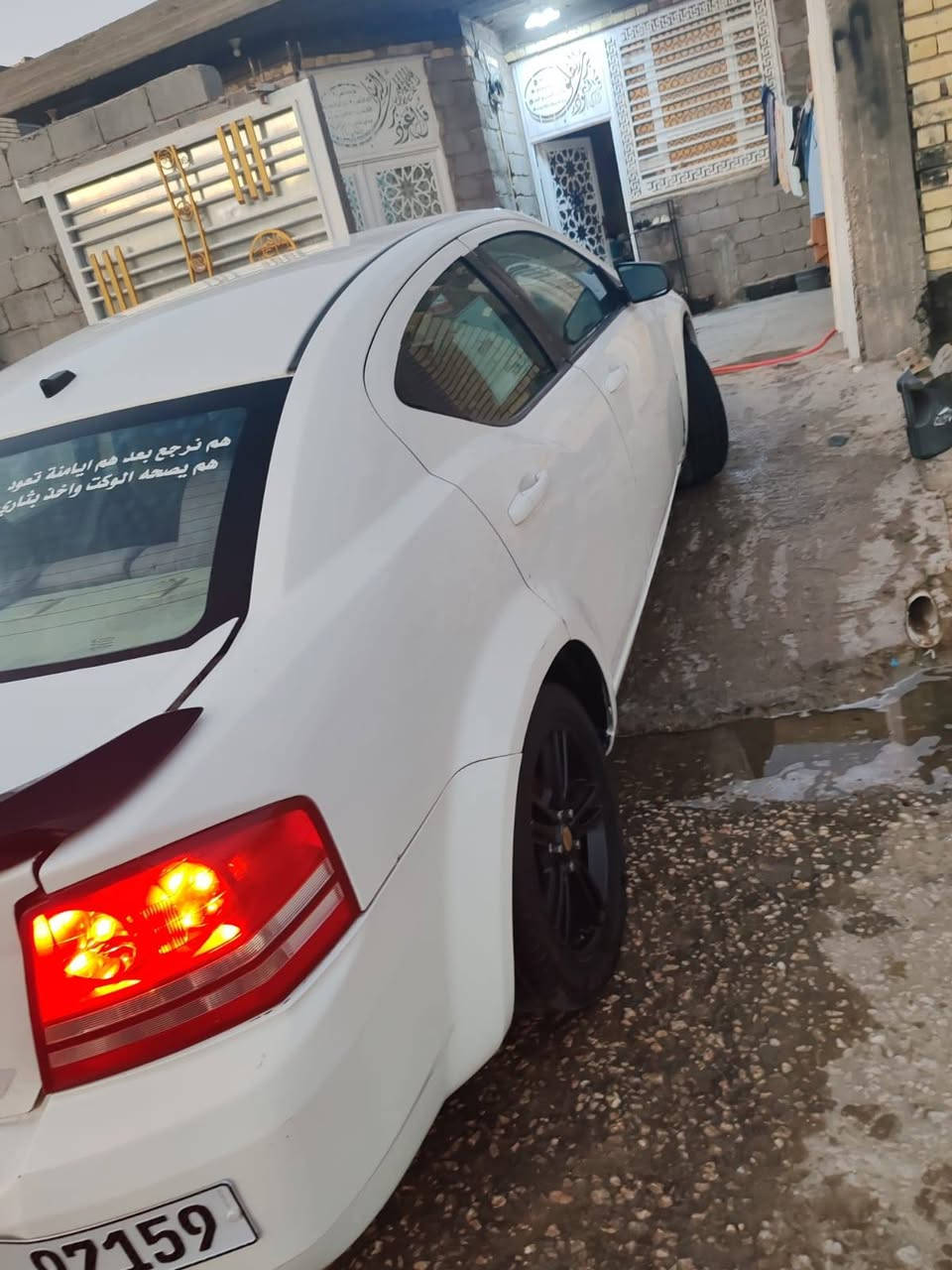 السلام عليكم يومكم سعيده وكل عام وانتم بالف خير دوج افنجر موديل 2008 حدثه بس بجم 2013 الماكينه 2400  تبريد شغال كهربائيات كلها شغاله تخم تاير جديد صدرها امامي خلفي 90% وبيها ضربه صفحه السائق مبدل بيها البوب  اثنين بدون حار وبيها البنيد طار القماره وبيها بارد ضعيف والسياره مصبوغه صبغ حزام قديم ولسعر 60 ورقه بيها مجال بسيط والسياره باسمي تحويل ثاني يوم مكاني تقاطع المسيب كربلاء ***********
