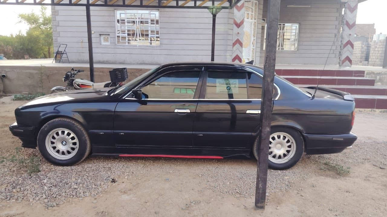 530 فول اوتو صبغ عام جماليه سياره تحفه مايعوزها برغي تخم تاير صدر  امامي خلفي كهربائيات كلها شغاله تحويل كابون بانزين 

موديل ٩١ فتحه سلايت جوم كهرب شاشات بالكشنات 
السعر 55 مقدمه زينه ترهم 

مكاني موصل ناحيه القياره قريه ازهيليله  الخاص مقفول اتصل بالرقم ‭***********
