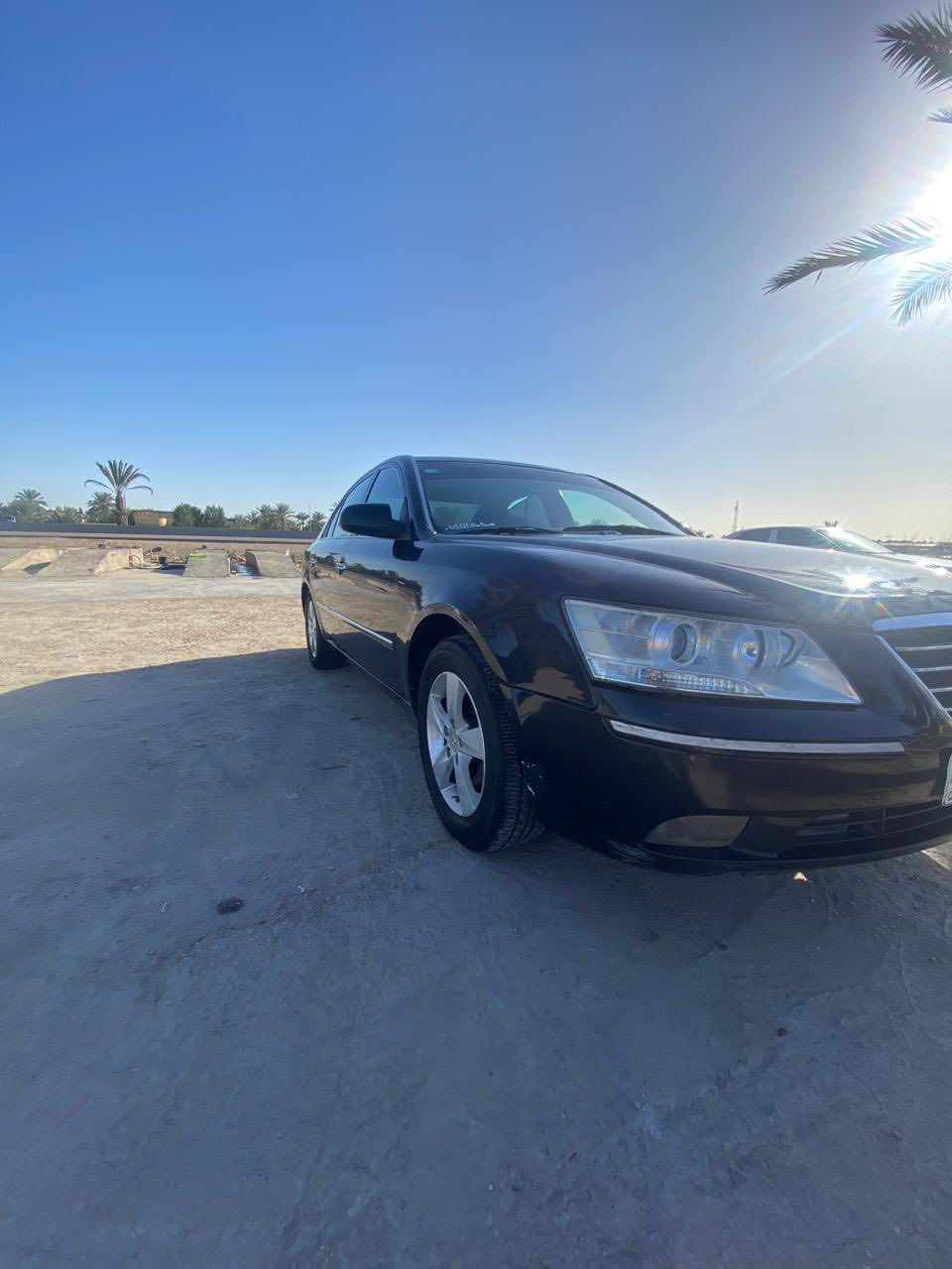 السلام عليكم سوناتا 2008مكينه 2400دوش منضومة زنون ومنضومة غاز مصبوغه عام مكفولة من الضربة فقط صبغ لغرض الجماليه وارد امريكي بأسمي تحويل ثاني يوم تبريد حدادية كله جاهز ربع دينار متصرف عليها سعر 100وبيها مجال مكان بابل الخسروية  ***********
