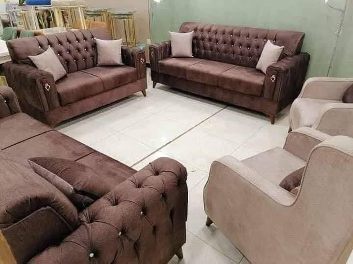 مستعدون لتجهيز جميع الديوان والتخم والجلسات العربيه ***********
