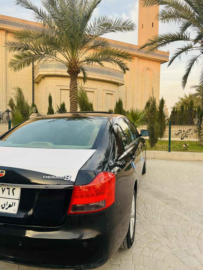 جێلی ئیمگراند مۆدیل2013 دوو پارچی سبوغ هەیە پێشتو پێشی کەپسە گێرو مەکینە و تەبریت بەشەرت 
نرخ65$
***********
*********** أربيل, العراق
