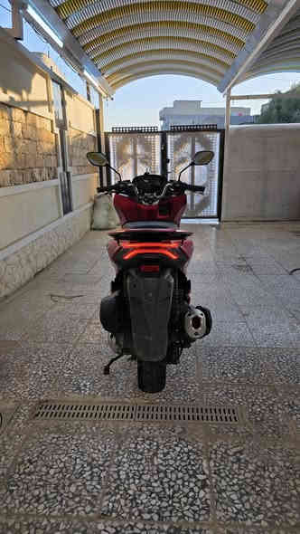 السلام عليكم دراجه pcx جيل الرابع للبيع الدراجه نضيفه كلش كل نقص مابيها بصمه وحدة مكفوله كفاله عامه سعر 20$ وبيها مجال شي بسيط مكاني بغداد العبيدي ***********
