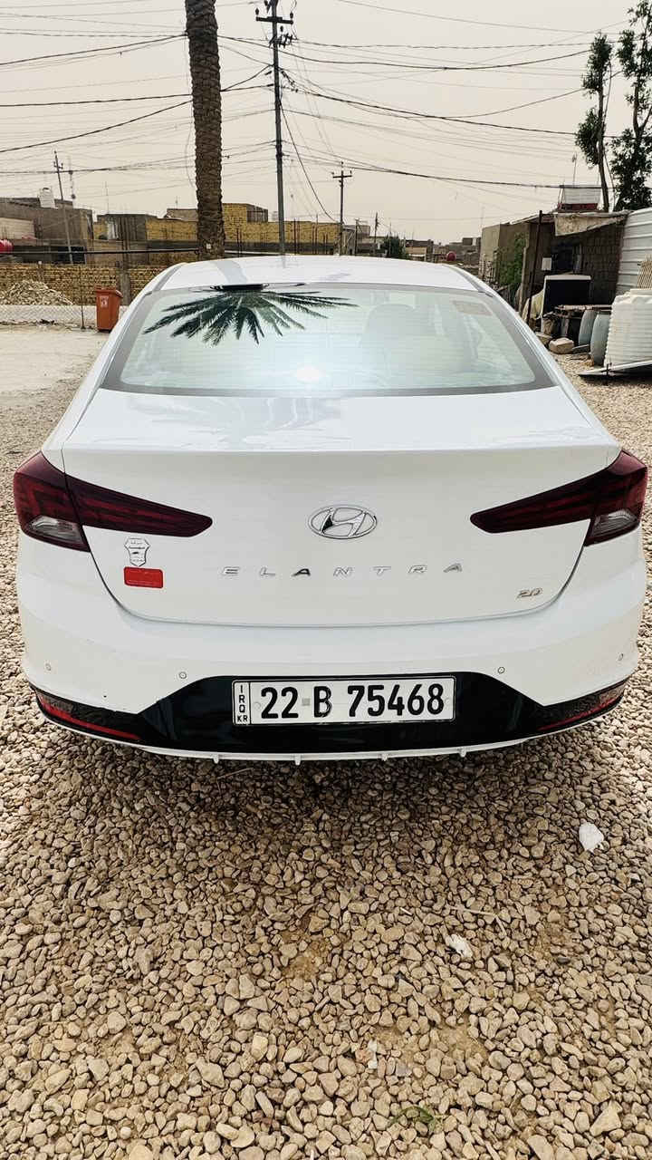 النترا موديل 20  خليجي  للبيع فول مواصفات 
كفاله عامه ماعدا بارد قليل بالبنيد 
ترحيب جنطة ذكية بصمة حساس امامي خلفي كامرة امامي خلفي نيكل فتحة محرك 2000السعر 158وبيه مجال 
العنوان النجف / المناذرة / الحيرة 
***********
