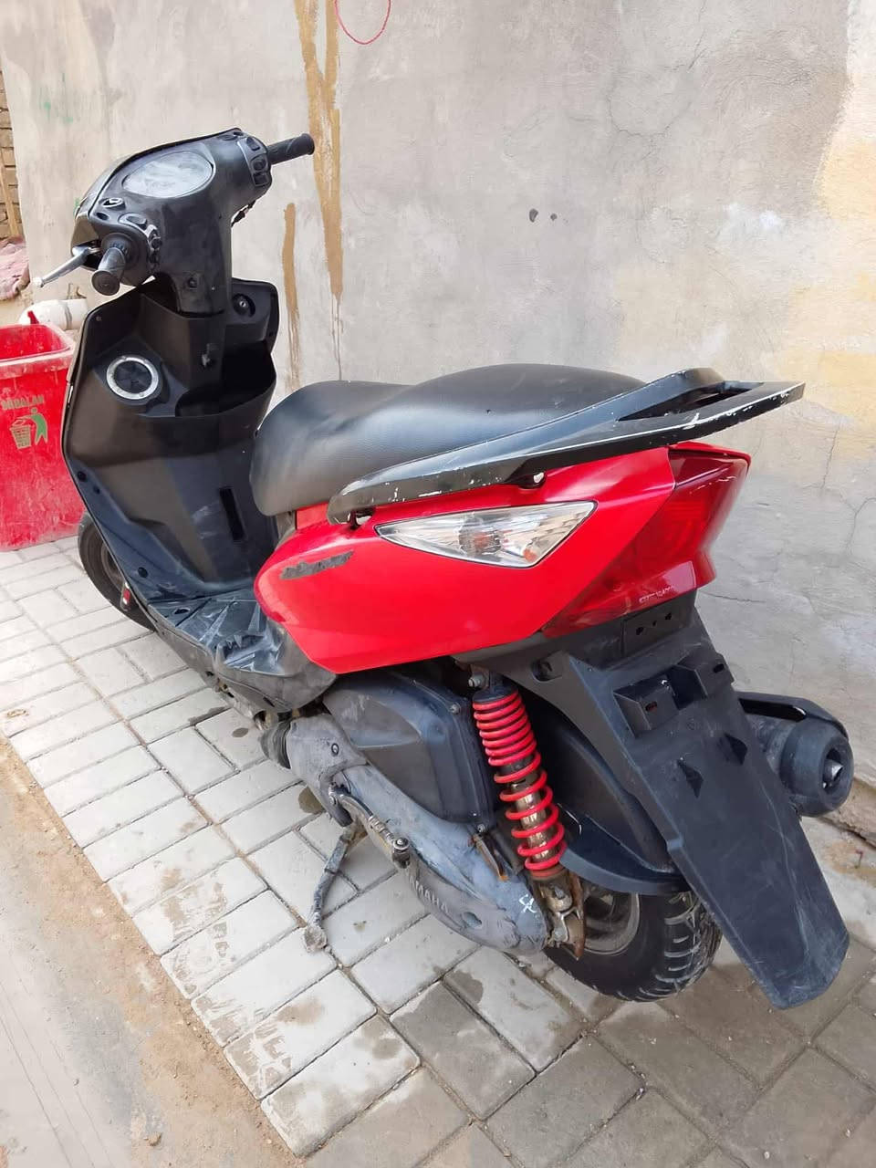 السلام عليكم
للبيع 
دراجة ثعلب جي تي ار 
دراجة بلادية وخير من اللّة 
مابيها اي نقص السعر 600 وبيها مجال
العنوان بغداد 
***********
