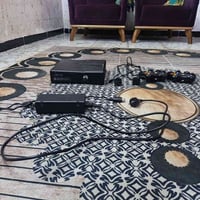 اكس بوكس 360سلم كامل ملحقات مع العاب هوايه مع اقراص تقريبا 50سعر120وبي...