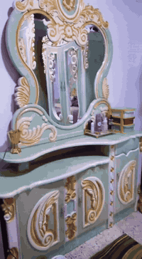 السلام عليكم
غرفه نضيفه مستعمله 
رايدها بمليون ونص وببها مجال 
هذا الرقم موشراي لا تتصل واكون ممنون 
***********
