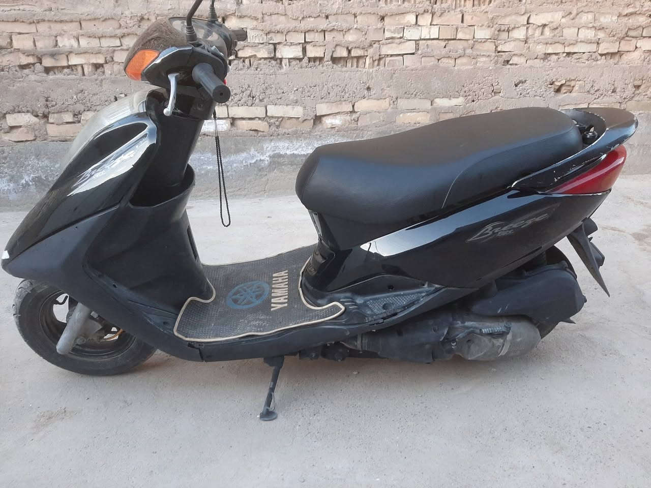 دراجه بريز للبيع كامله مكاني بغداد الرشاد سعرها 450 وبيها مجال قليل الاتصال ***********
