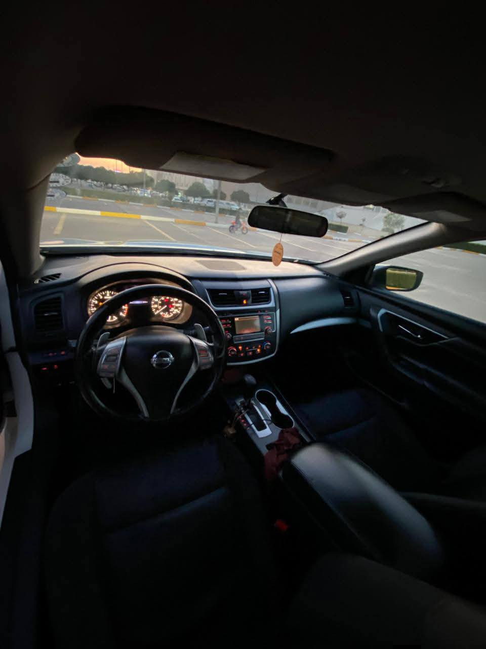 بيع او مراوس
نيسان التما 
موديل 17 
مواصفات SR معروفه 
محرك 2500 المرغوب 
حادث جاملغ خلفي وجاملغ وباب كلير امريكا 
رقم سنويه هزه كلو جديد 
السعر 125  وبي مجال كلش بسيط 
مكان السيارة أربيل 
***********  وتساب
ماشي 85 مايل
