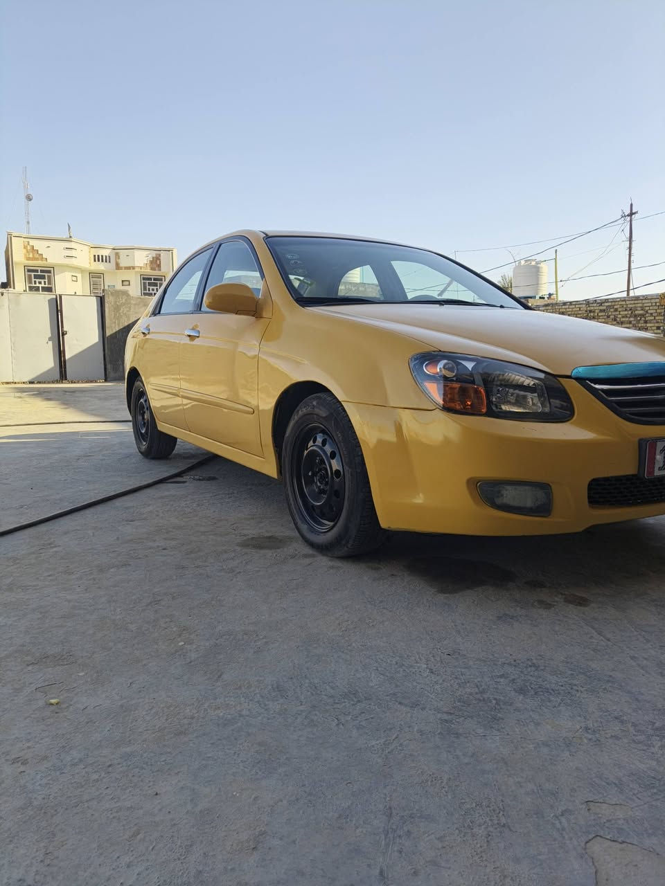 السلام عليكم كيا سبكتره للبيع 2007 رقم بابل نكليزي تحويل ثاني يوم سنويه جديده هزه جديده وارد امريكي بدون حادث ليبل واحد مكينه 2000 مكفوله كير حداديه تخم تاير مكفولات السياره جاهزه منظومة تبريد كله جديدة كل نقص ما بيه السعر 82وبيها مجال حك الجيه الهاتف *********** مكان حله قرب مرقد العلوية شريفة
