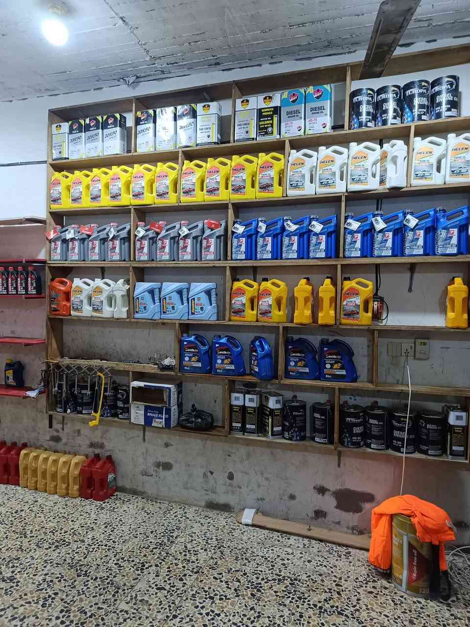 سلام عليكم محل سجاد الشموسي أحدث الدهن للتكاتك وللسيارات والدراجات وغسل وتشحيم وشتريد موجود العنوان المجر الكبير نهايه البدراوي استفسار *********** سجاد وبلخدمه وتدللون
