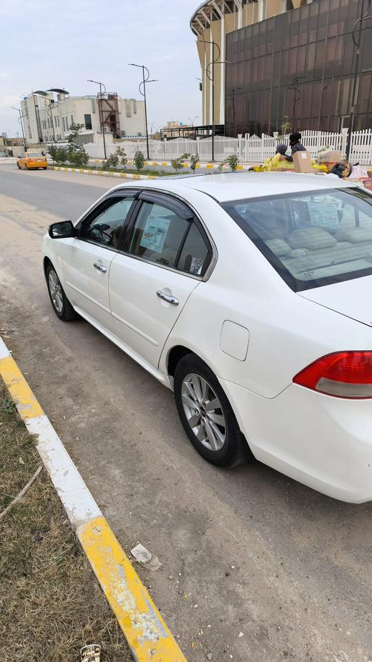 أوبتيما ٢٠١٠   مبدل بيها بنيد وجاملغ  وبيها صبغ احزام فقط .. محرك كير حداديه دواخل تخم تايرات كله جديد ونضيف .. السياره جاهزه وشرط التحويل رقم دولي .. عنوان السياره الناصريه الشطره .. سعرها ١١٠ وبيها مجال بسيط .. ***********
