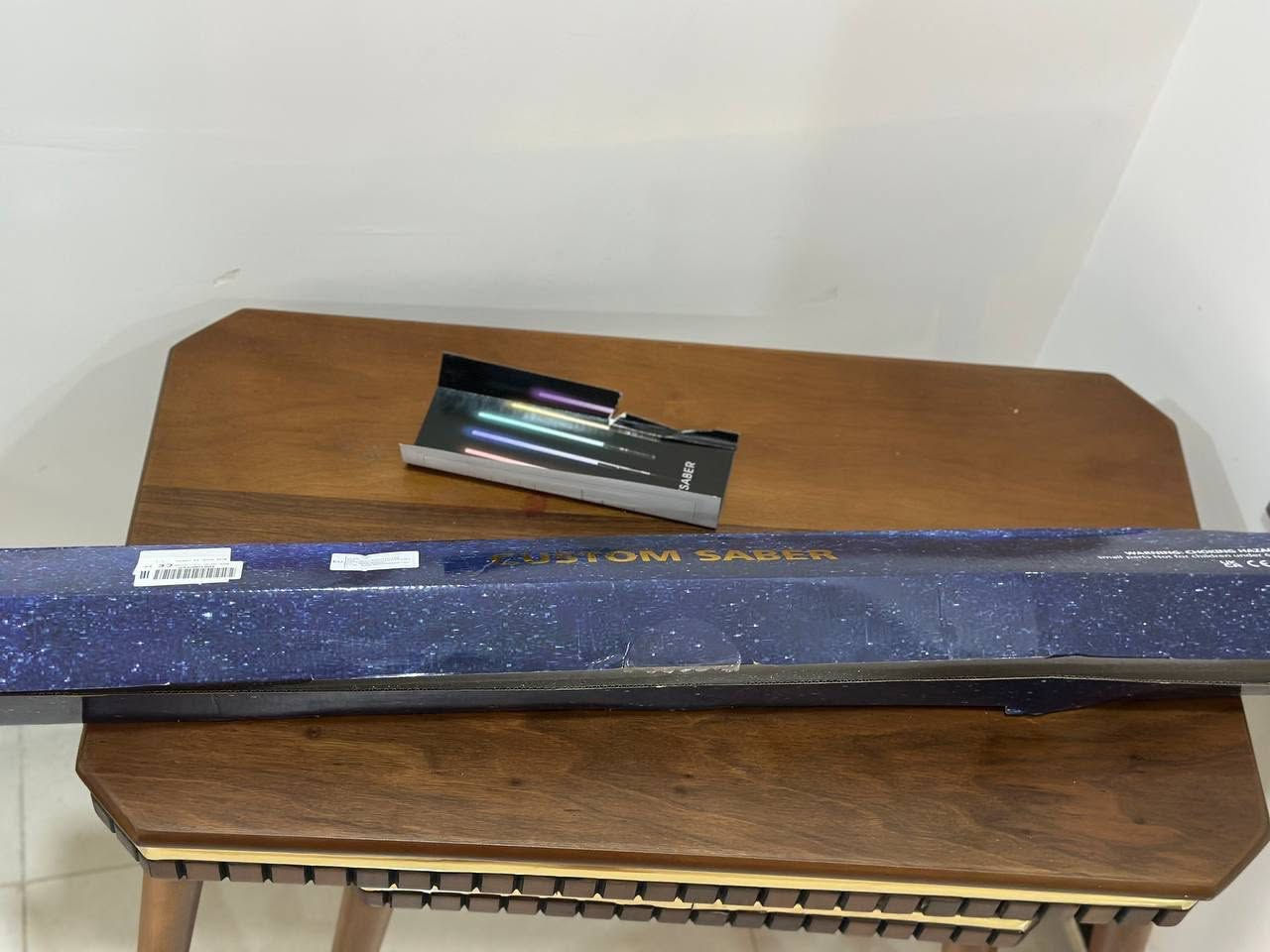 سيف لايتسابر Custom Saber RGB + اصوات ⚔️
المواصفات:
1. مقبض معدن الومنيوم ثقيل - مو بلاستك
2. نصل 90سم Polycarbonate قوي يتحمل قتال خفيف
3. 7 الوان + وضع تغيير تلقائي Rainbow
4. اصوات تشغيل/اطفاء + صوت تصادم Clash Sound
5. شاحن USB + العلبة والفوم موجودة


**إذا كنت صاحب هذا الإعلان وتريد حذفه لأي سبب، رجاءا أرسل رسالة إلى الدعم الفني**