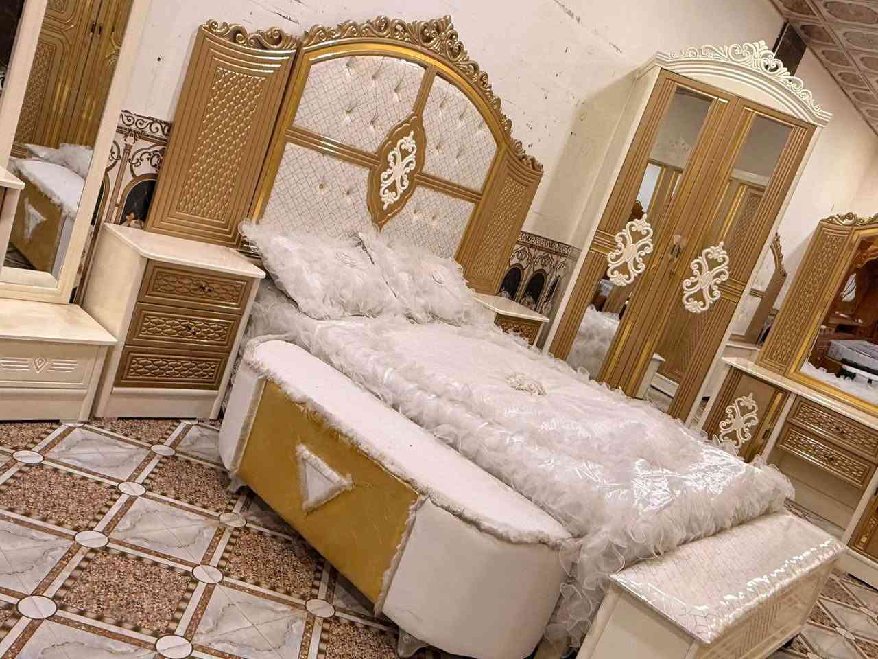 يعلن معمل ومعرض الجشعمي 
بمناسبة اقتراب عيد الفطر المبارك 
عرض خاص لمدة 7 ايام 
الكميه محدوده 
غرفة نوم صاج عراقي 
صبغ حراري درجه اولى 
الرمادي التأميم شارع المشاتل 
قرب ركن المدينه 
للاستفسار ***********📞 الرمادي, الأنبار
