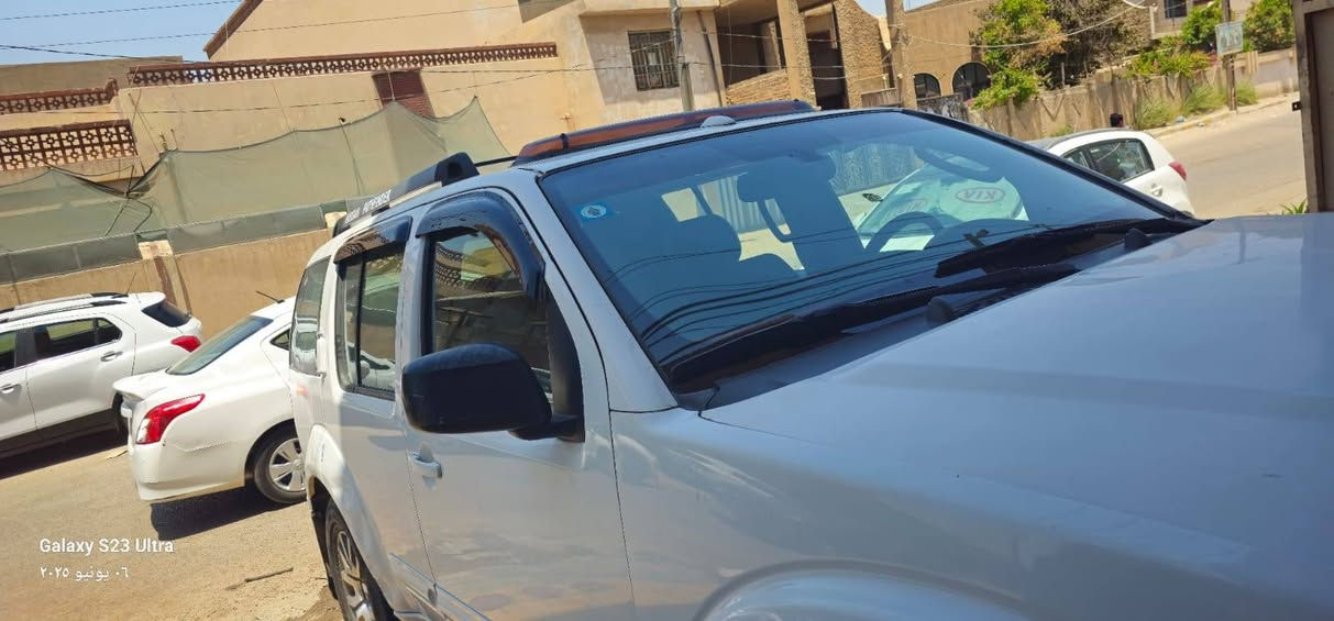 مطريات نيسان باثفندر قطع اخيره من موديل ٢٠٠٦ لغاية موديل ٢٠١٢ قياس مظبوط بسعر  ٢٥  الف
***********
