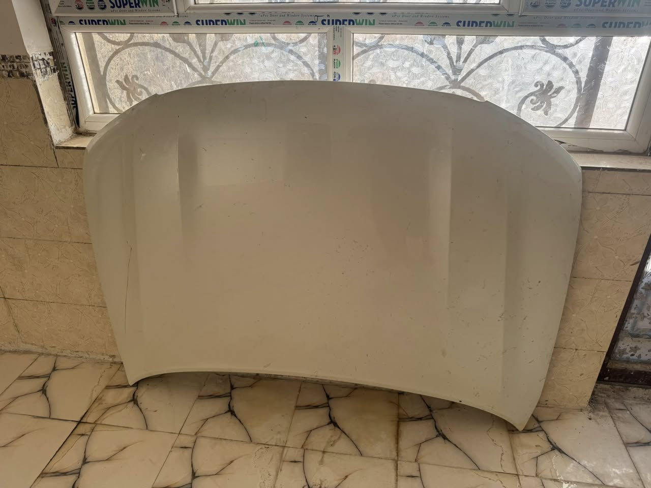 غراض لاندكروز موديل ٢٠١١  للبيع ***********
