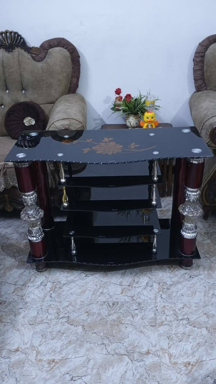 السلام عليكم اخوان ميز بلازما للبيع الشراي يتصل ويتدلل كلش نظيف اتصال على هذا الرقم***********
