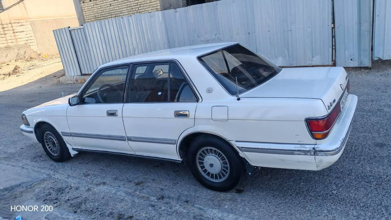 للبيع تويوتا سوبر موديل 1988 تبريد شغال ثلج تخم تاير جديد سياره مابيه نقص نضافته 80‎%‎ السياره بأسمي رقم بغداد السعر 62 خاص ماموجود للاستفسار الإتصال ‭‭ ‭***********
