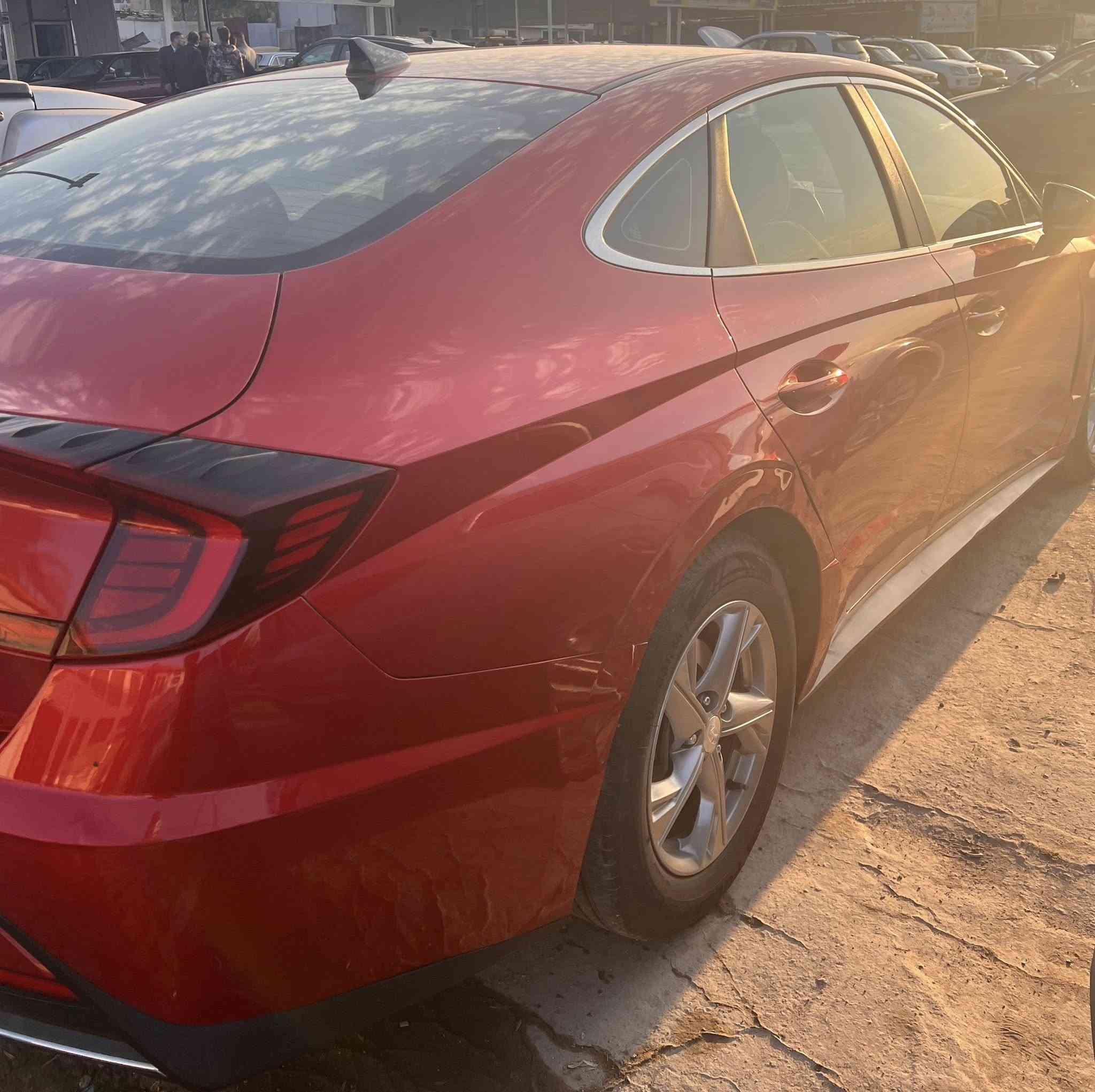 السلام عليكم 
سوناتا موديل ٢٠٢١ للبيع 
رقم اربيل الدولي
بيها صبغ قطعة وحده جاملغ امامي من امريكا 
السيارة جاهزه للاخير باسمنا تحويل ثاني يوم 
السعر : ١٥٠ وبيها مجال بسيط
مكان السيارة بغداد البياع 
للتواصل***********
